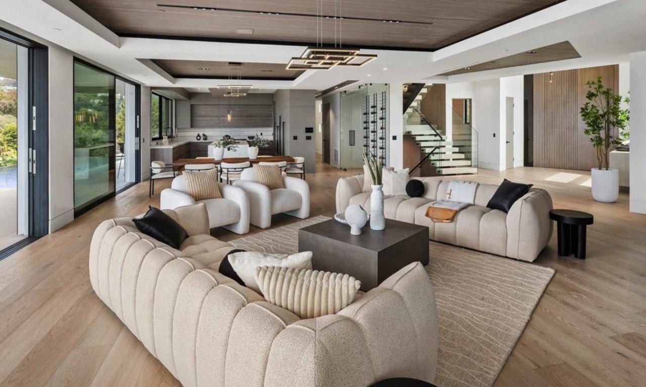 https://ansconstruction.us/wp-content/uploads/2026/10/living-room-open-plan.jpg